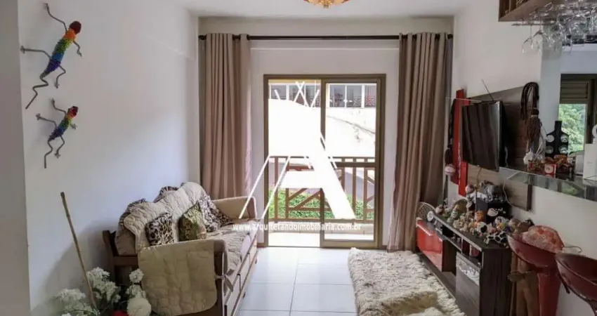 Excelente apartamento  com 2 quartos á cinco minutos do centro.