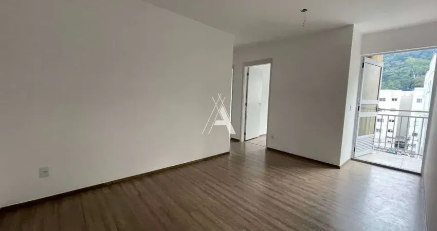 Apartamento com elevador,, 2 quartos na pimenteiras - teresópolis