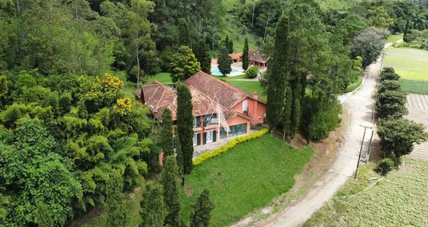 Fazenda com 1 sala à venda no Vale Alpino, Teresópolis