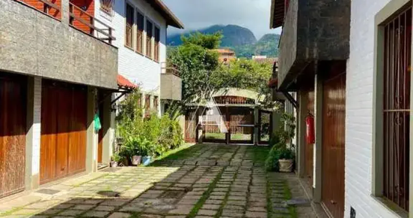Excelente casa em condomínio – alto, teresópolis - 3 quartos (1 suíte)