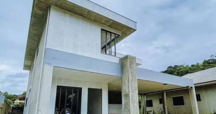 Casa primeira locação no Green Valley em Albuquerque em Teresópolis