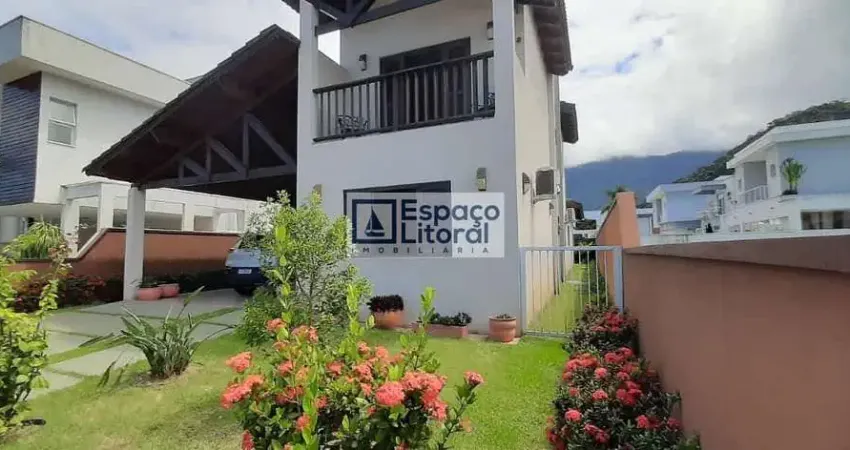 Sobrado à venda, Massaguaçú, Caraguatatuba, SP em condomínio .