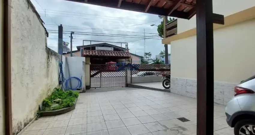 Casa com 3 quartos à venda no Indaiá, Caraguatatuba