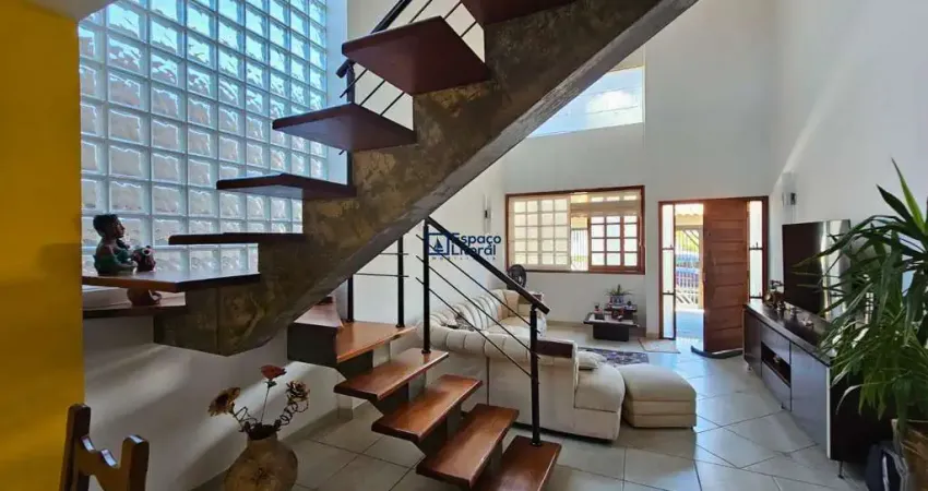 Casa com 4 quartos à venda no Indaiá, Caraguatatuba