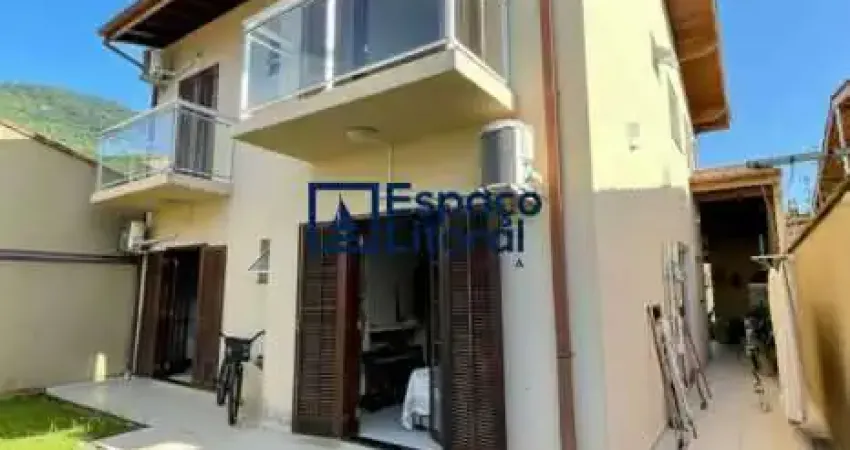 Casa com 4 quartos à venda em Toninhas, Ubatuba 
