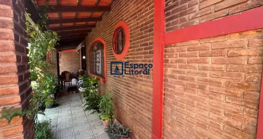 Casa com 5 quartos à venda no Indaiá, Caraguatatuba