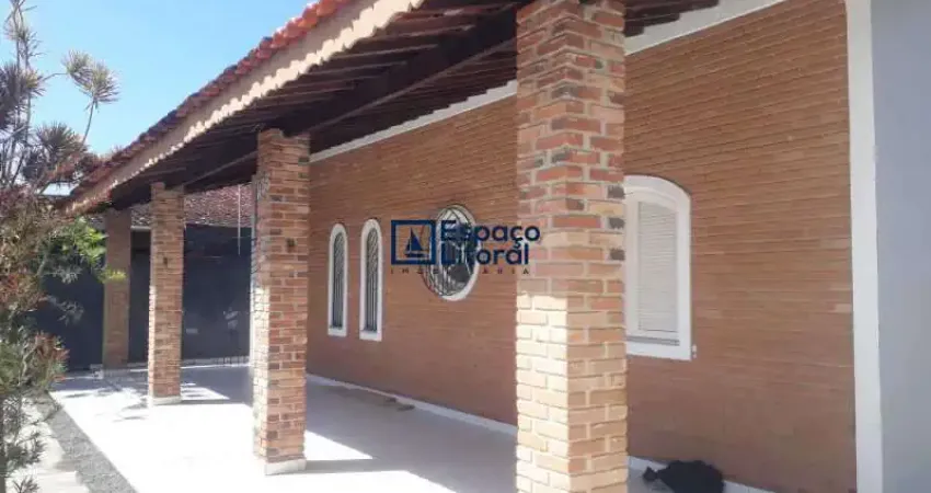 Casa com 3 quartos para alugar no Indaiá, Caraguatatuba