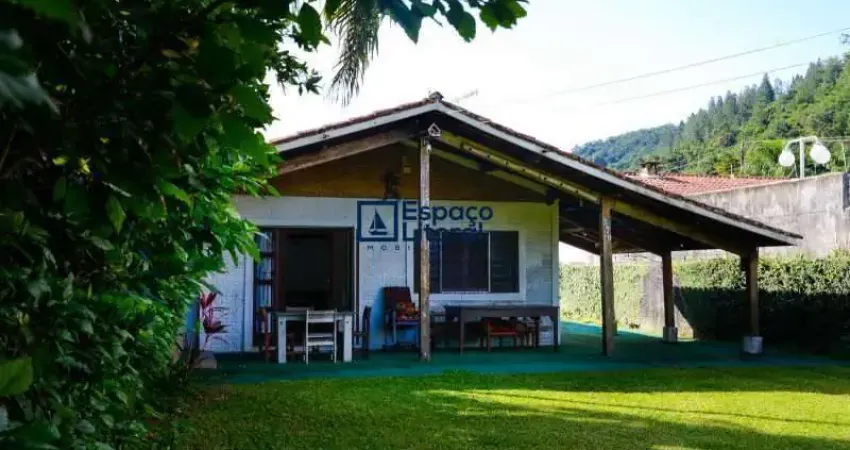 Casa com 2 quartos à venda no Martim de Sá, Caraguatatuba 