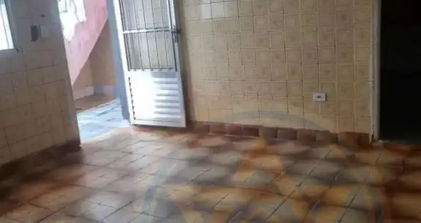 Casa para Venda em São Paulo, Vila Carmosina, 4 dormitórios, 2 banheiros, 2 vagas