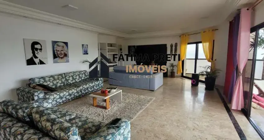 LINDO APARTAMENTO FRENTE MAR NO EDIFICIO LAS PALMAS