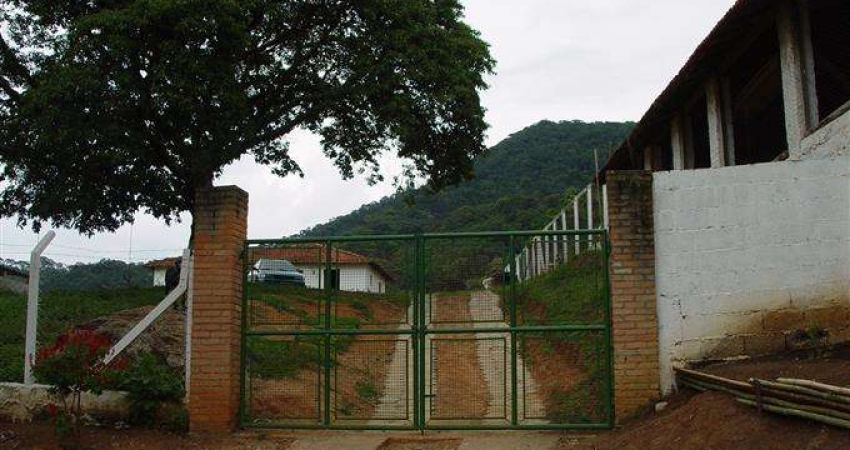 Chácara / sítio à venda no Barrocão, Piracaia 