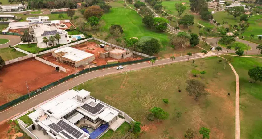 Terreno em condomínio à venda em Campo Grande-MS, no bairro Terras do Golf - 2.073,00 m² de área.