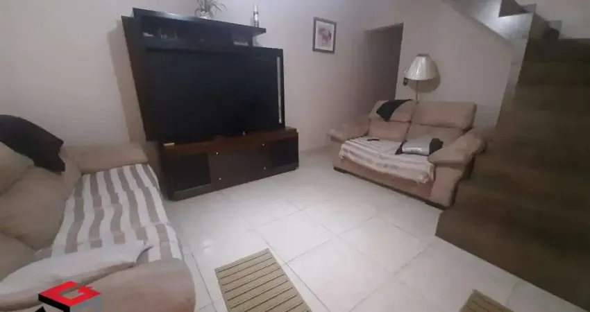 Sobrado 212 m²Localizado No bairro Sítio dos Vianas Santo André - SP