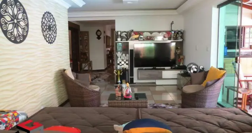 Casa 514 m² Localizado No bairro Guiomar Santo André - SP