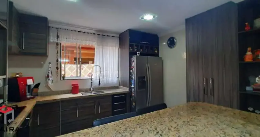 Sobrado lindamente decorado B. Jaçatuba - Estuda imóvel