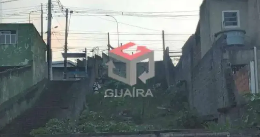 Terreno à venda na Rua Carijós, 3115, Vila Linda, Santo André