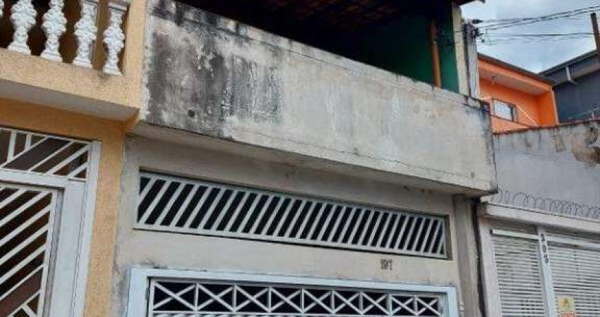 Sobrado à venda 3 quartos 2 vagas Maracanã - Santo André - SP