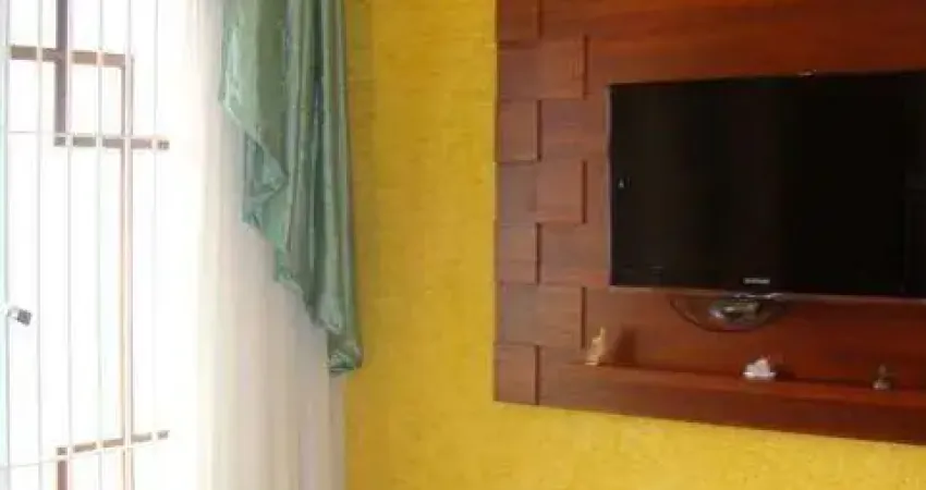 Sobrado amplo com 400m² localizado no Bairro Nova Petrópolis em São Bernardo do Campo - SP.