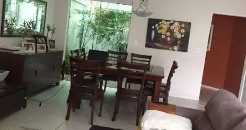 Sobrado à venda 3 quartos 3 suítes 5 vagas Pilar - Santo André - SP