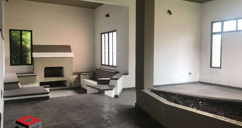 Sobrado de 485m² no Bairro Dos Casa em São Bernardo do Campo - SP