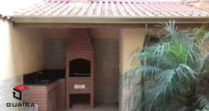 Sobrado 224 m² Localizado No Bairro Pires Santo André - SP