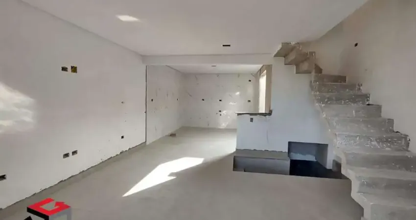 Sobrado à venda 2 quartos 2 suítes 3 vagas João Ramalho - Santo André - SP