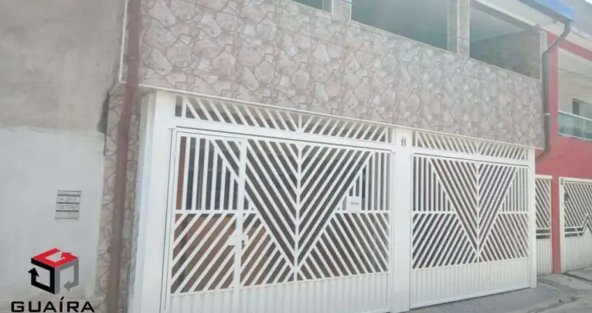 Sobrado com 279m², localizado no bairro Montanhão em São Bernardo do Campo-SP.