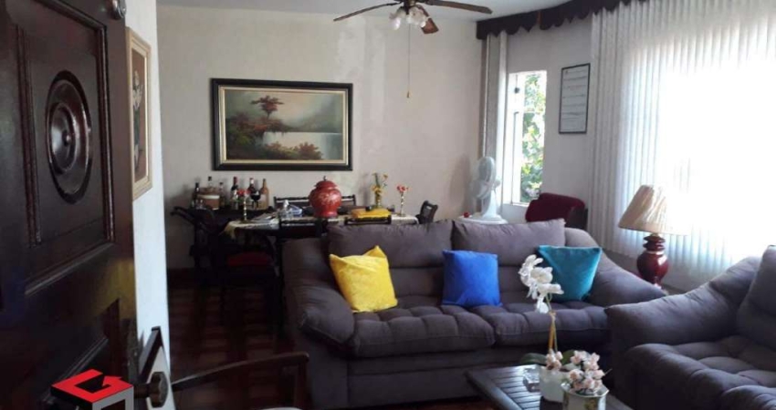 Casa à venda 3 quartos 1 suíte 3 vagas Scarpelli - Santo André - SP