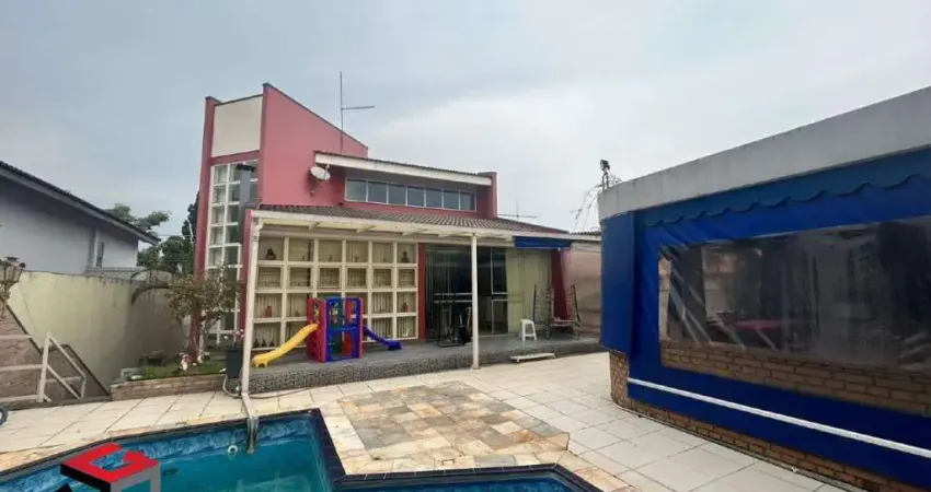 Sobrado à venda 3 quartos 3 suítes 5 vagas Jardim São Caetano - São Caetano do Sul - SP