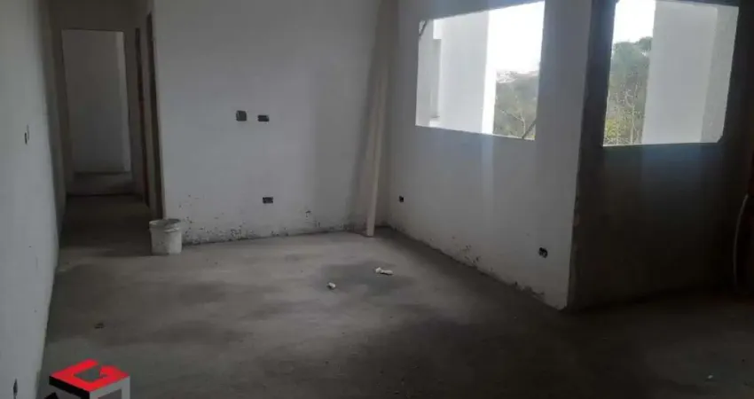 Apartamento à venda 2 dorms, sendo 1 suite em Santo André.