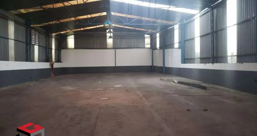 Excelente Galpão de 3165,95m² no Independência em São Bernardo do Campo - SP