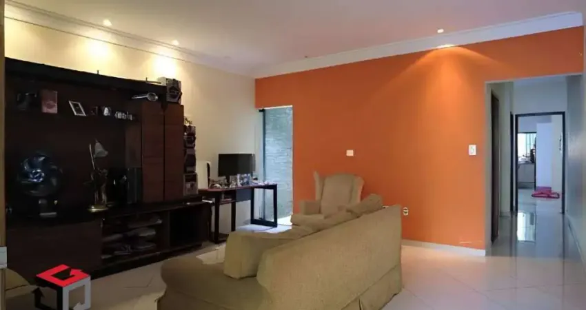 Sobrado à venda 3 quartos 2 suítes 4 vagas Camilópolis - Santo André - SP