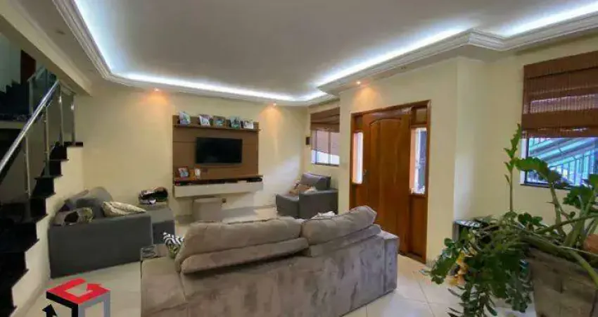 Sobrado à venda 3 quartos 1 suíte 3 vagas Utinga - Santo André - SP