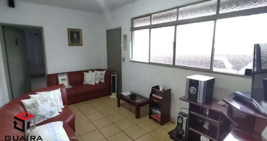 Casa à venda 3 quartos 2 vagas Maracanã - Santo André - SP