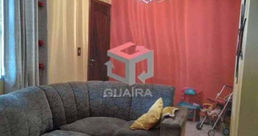 Sobrado com 72m² localizado no Bairro Demarchi em São Bernardo do Campo - SP.
