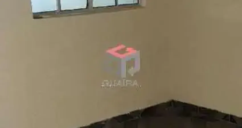 Sobrado de 212,50m² localizado no Bairro Alto Industrial em SBC - SP