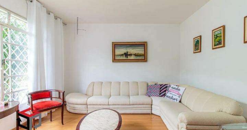 Casa com 3 quartos à venda na Rua Nestor Moreira, 48, Jardim da Glória, São Paulo