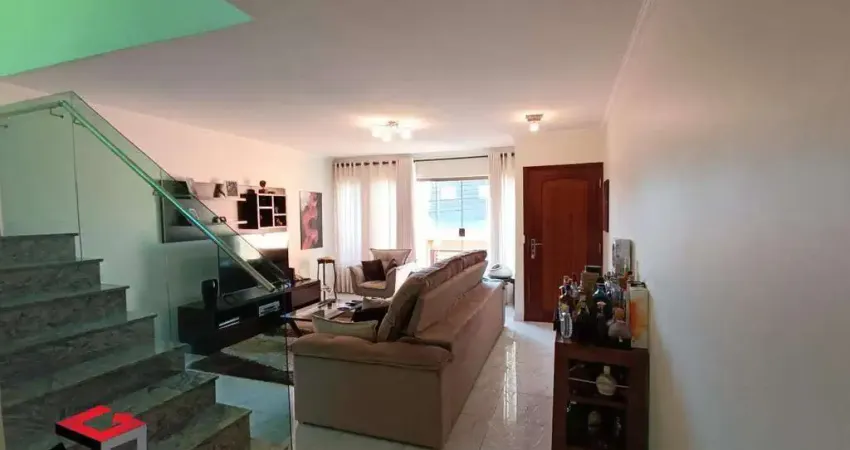 Sobrado à venda 3 quartos 3 suítes 4 vagas Ferrazópolis - São Bernardo do Campo - SP