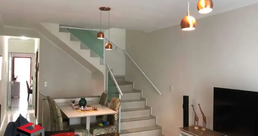 Sobrado à venda 3 quartos 1 suíte 2 vagas Bastos - Santo André - SP