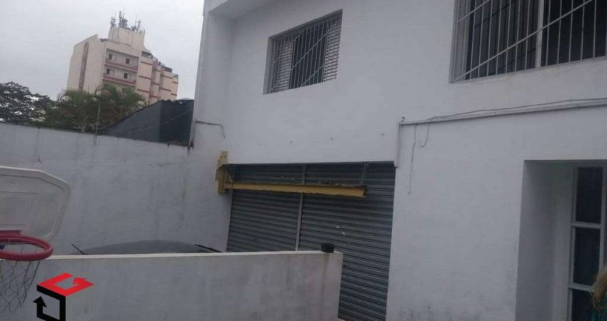 Casa de 290m² localizada no Bairro Nova Petrópolis em São Bernardo do Campo/SP.