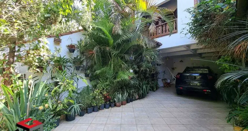 Sobrado à venda 3 quartos 1 suíte 5 vagas Oratório - Santo André - SP