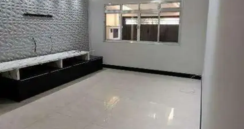 Sobrado à venda 4 quartos 2 suítes 2 vagas Metalúrgica - Santo André - SP