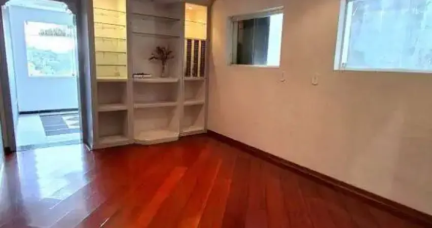 Sobrado 3 quartos, 2 suíte, 3 vagas. Jardim do Mar, São Bernardo do Campo -SP.
