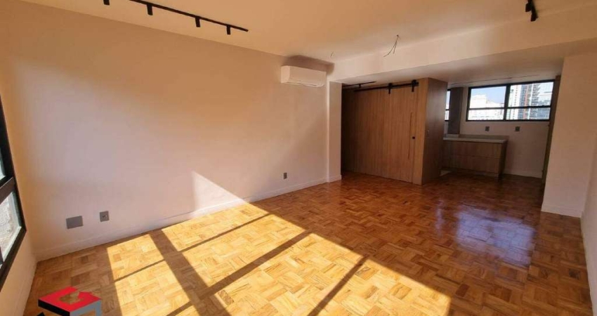 Apartamento 3 Dormitórios na Vila Nova Conceição com 94 m2.