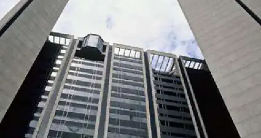 Sala comercial à venda na Avenida Jurubatuba, 73, Vila Cordeiro, São Paulo