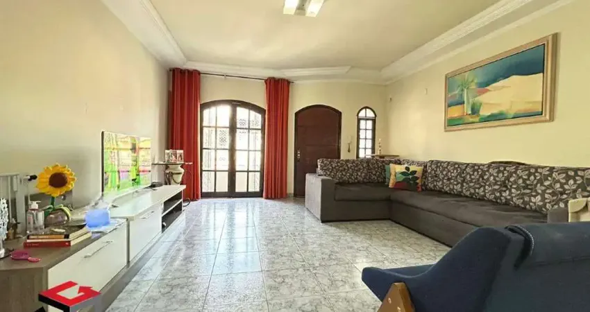 Sobrado à venda 4 quartos 1 suíte 5 vagas Campestre - Santo André - SP