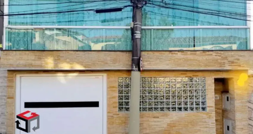 Sobrado lindo com 198 m² localizado no Bairro Planalto em São Bernardo do Campo - SP.