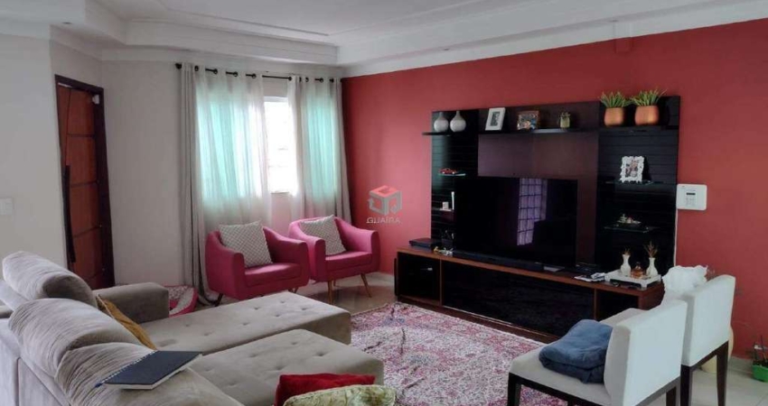 Sobrado com 285m² localizado no Bairro Nova Petrópolis em São Bernardo do Campo/SP.