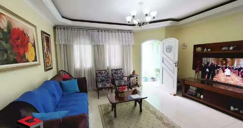 Sobrado à venda 3 quartos 3 suítes 6 vagas Jaçatuba - Santo André - SP