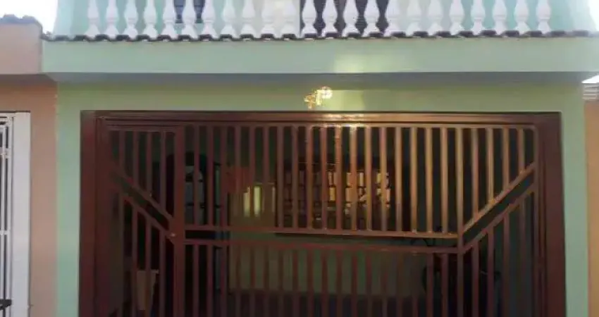 Sobrado à venda 3 quartos 1 suíte 2 vagas Capuava - Santo André - SP